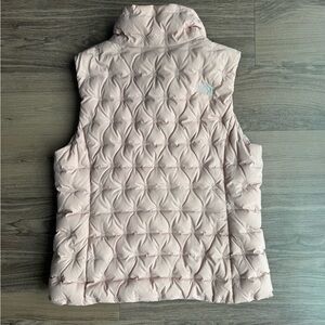 The North Face 550 Puffer Vest